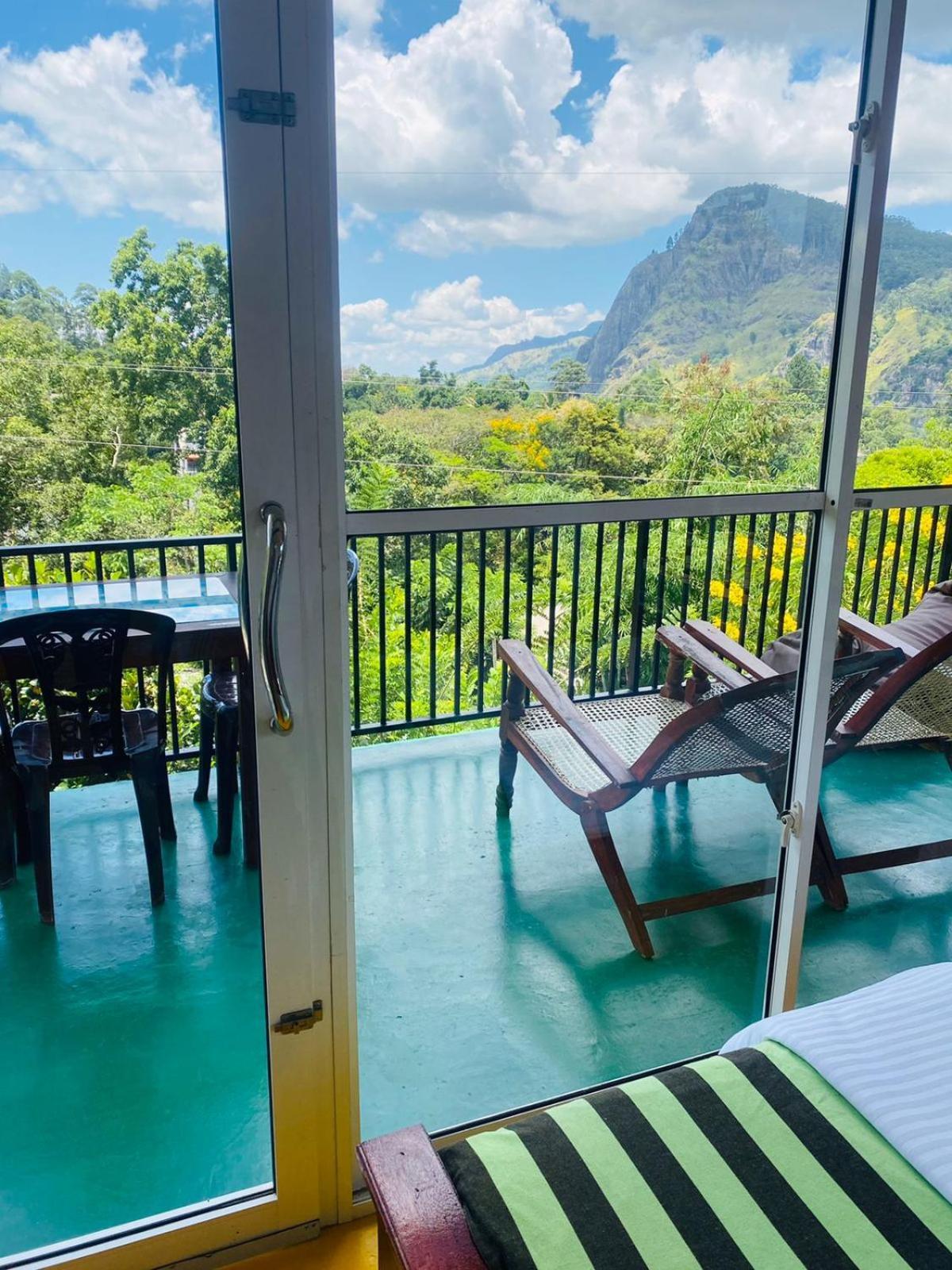 Little paradise Homestay Ella Esterno foto